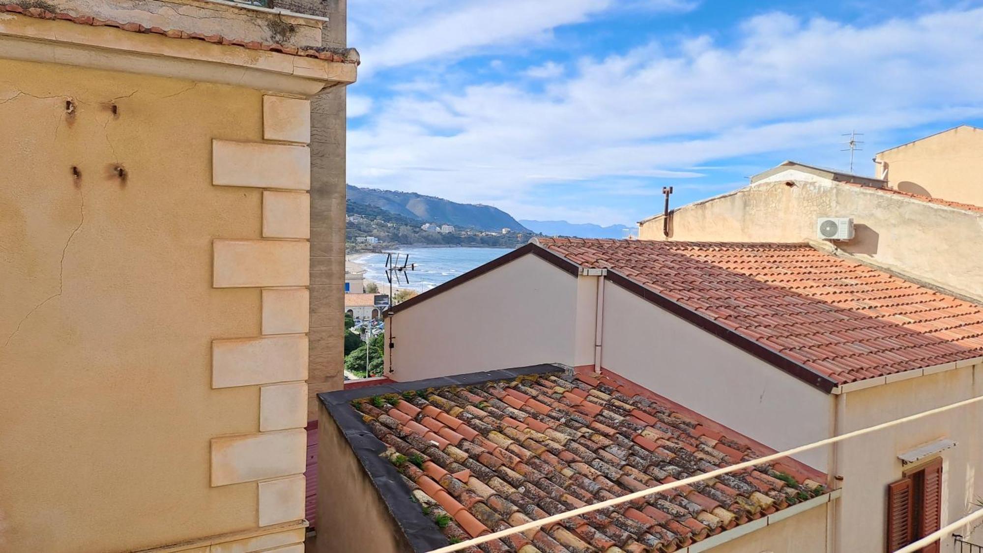 Sky Apartment By Casa In Mente Cefalu Exterior photo